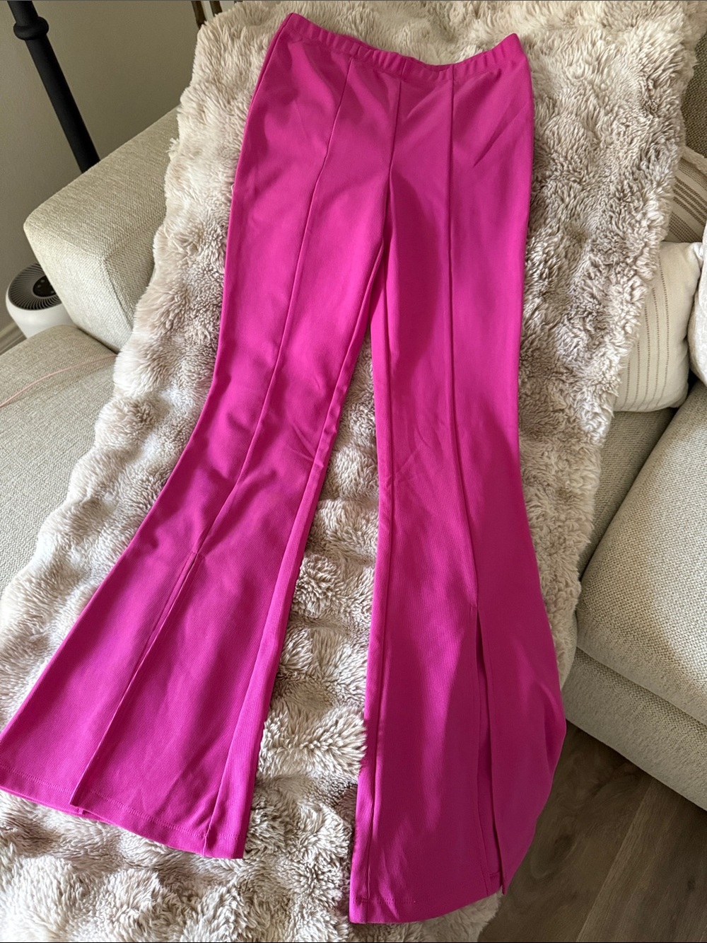 Bell bottom hot pink pants